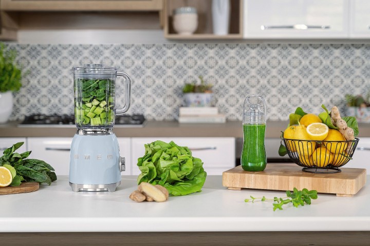 SMEG smulkintuvas-kokteilinė  | 2