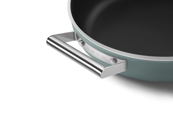 SMEG troškintuvas su dangčiu Ø 24 cm, 4,3 l | 4