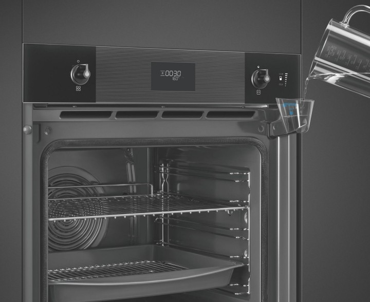 SMEG orkaitė su garų funkcija SOP6101S2B3  | 2