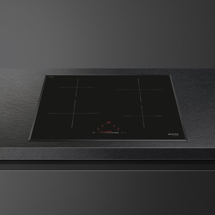 SMEG indukcinė kaitlentė SI4642B  | 4