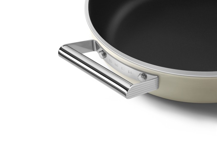 SMEG troškintuvas su dangčiu Ø 24 cm, 4,3 l | 4