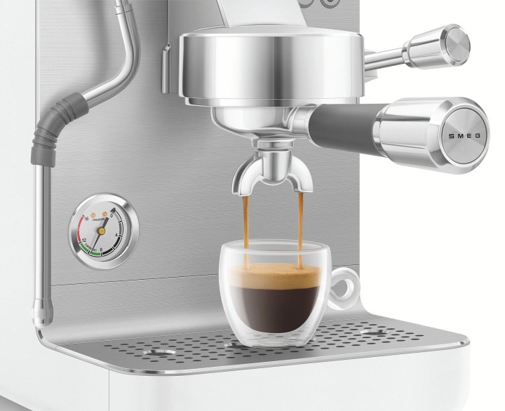 SMEG kavos virimo aparatas EMC02WHMEU | 6