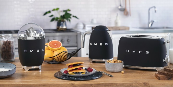 SMEG skrudintuvas matinė juoda | 3