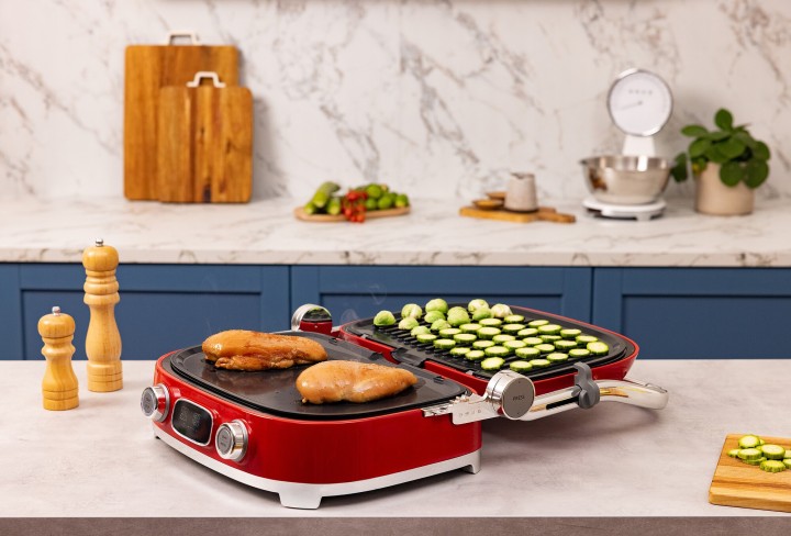 SMEG daugiafunkcinis grilis MGF01RDEU | 2
