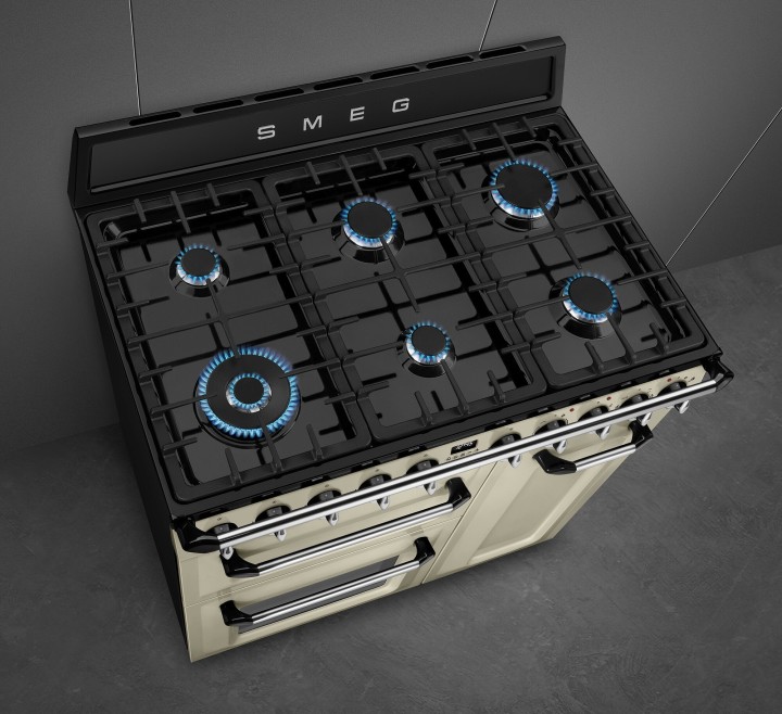 SMEG dujinė viryklė su 3 elektrinėmis orkaitėmis  | 3